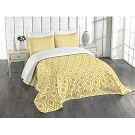 Lunarable Ikat Bedspread, Geometric Ornate Mesh Ikat Motifs Classic Traditional Indigenous Retro Design, Decorative Quilted 3 Piece Coverlet Set with 2 Pillow Shams, King Size, Yellow White