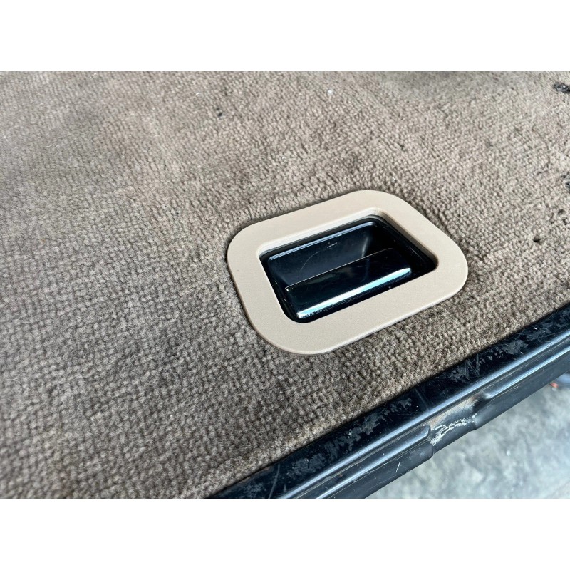 3d_motorworks LAND ROVER RANGE ROVER CLASSIC 1987-1995 LOWER TAILGATE INNER