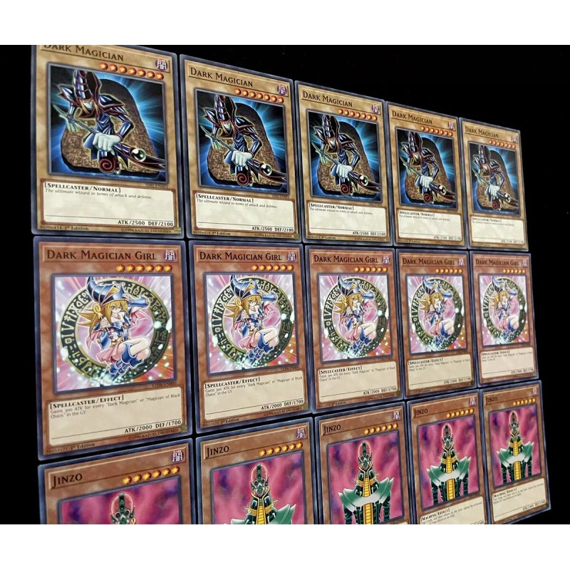 YUGIOH 100 CARDS • LOT • DARK MAGICIAN • W/