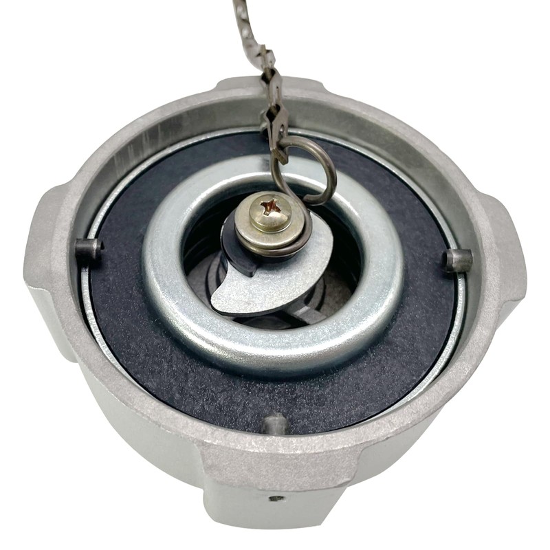03-37017-002 Truck Fue/l Tank Locking Gas Cap, 1996-2022 Freightliner 108SD