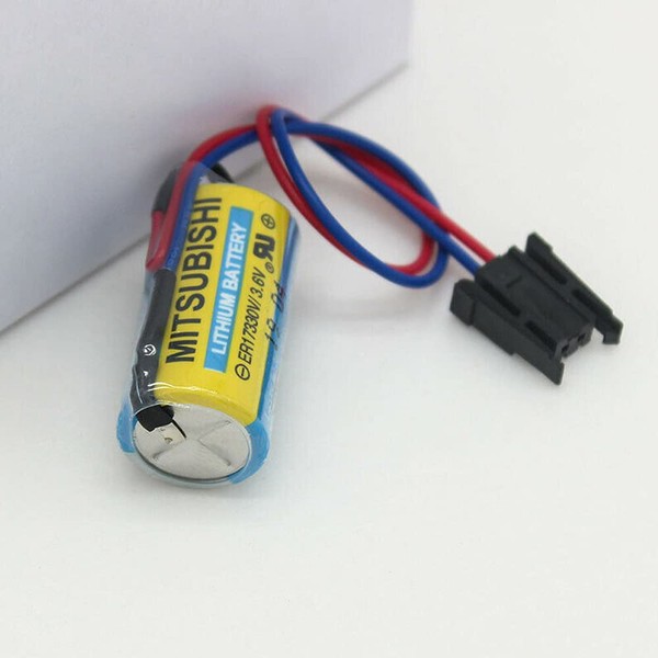 PROTOW MR-BAT ER17330V/3.6V 1700mAh Lithium Battery Size 2/3A with Plug