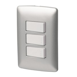 Volteck PA-APTR-EIP, Placa armada 2 interruptores y 1 escalera color plata línea Italiana