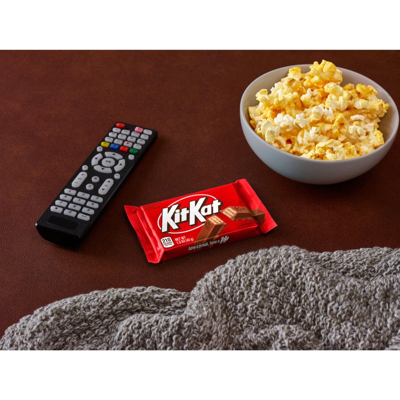 KIT KAT Milk Chocolate Wafer Candy Bars, 1.5 oz (6