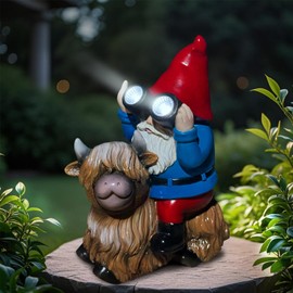 Scuyari Solar Highland Cow Gnome Garden Statue Outdoor Decor, Funny Solar Light Decoration for Balcony Garden Patio Yard Lawn, Birthday Gift for Women,Men,Mom,Grandma,Unique Housewarming Gifts