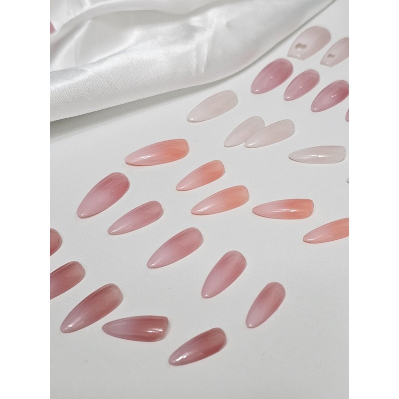 Baby Boomer [Handmade Nail Tips] Emily Nail - Short Almond