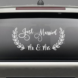 ADECNS Just Married Car Decorations Wedding Decorations Set Just Married with Mr and Mrs Car Wedding Day Car Window Decals Wedding Decorations for Anniversary