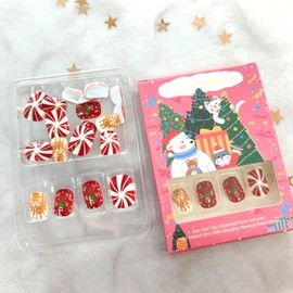 Christmas Press on Nails Short Square Fake Nails with Gingerbread Man Design Glossy Glitter Acrylic Nails Candy House False Nails Cute Cartoon Stick on Nails for Women Girls Kids 24Pcs