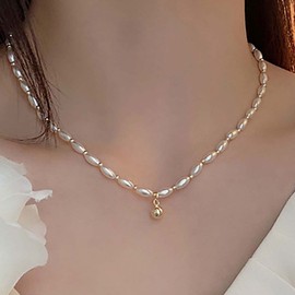 TseenYi Vintage Pearl Necklace Choker Baroque Pearl Strand Necklace Gold Beads Ball Pendant Necklace Short Pearl Necklace Bridal Jewellery for Women and Girls, Pearl, Pearl