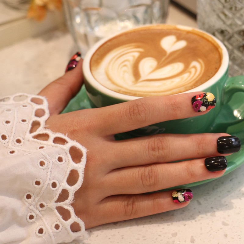 NAILOG Nail Stickers (20 Pieces), Curing Type, Gel Nail Stickers,