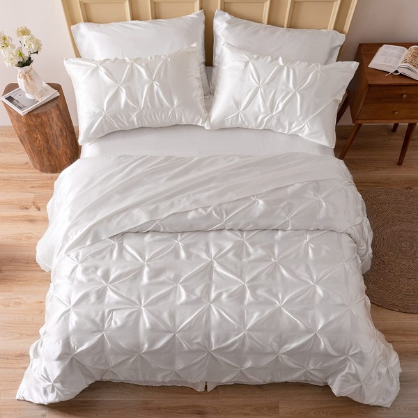 MR&HM Satin Comforter Queen 8 Pieces - Luxurious Pinch Pleat