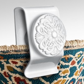 Tapestry Wall Hangers, 4 Pack Quilt & Blanket Clamps, Rug Display Clips for Carpets and Wall Hangings, Metal Hanging Clips (White)