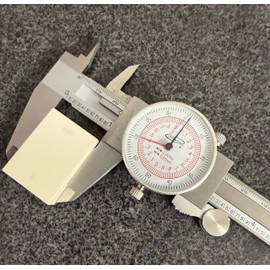 iGAGING 6-Inch 150 mm Dial Caliper, Dual Reading Scale, Metric and SAE Standard Measurement