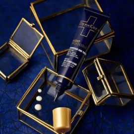 Contorno de Ojos Dermeden Night Protocole de 15 mL con Retinol y Niacinamida