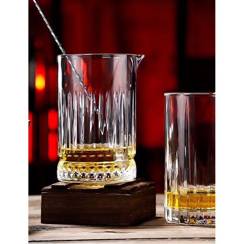 Professional Thick Bottom Seamless Cocktail Mixing Glass 24.7 fl oz