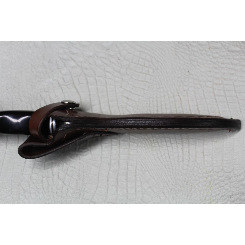 CARL THOMAS LEATHERS Custom Leather Vertical Knife Sheath Made to