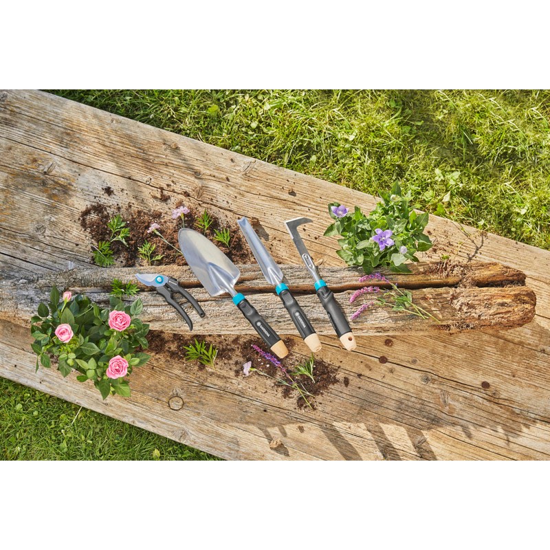 GARDENA EcoLine garden secateurs: Durable secateurs with bypass blade, with