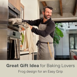 MEEMA Oven Mitts Set of 2 - Chambray Premium Kitchen Mitts for Oven, Heat Resistant Oven Mitts Set, Farmhouse Oven Mitts Perfect for BBQ, Baking and Cooking - Sage Green