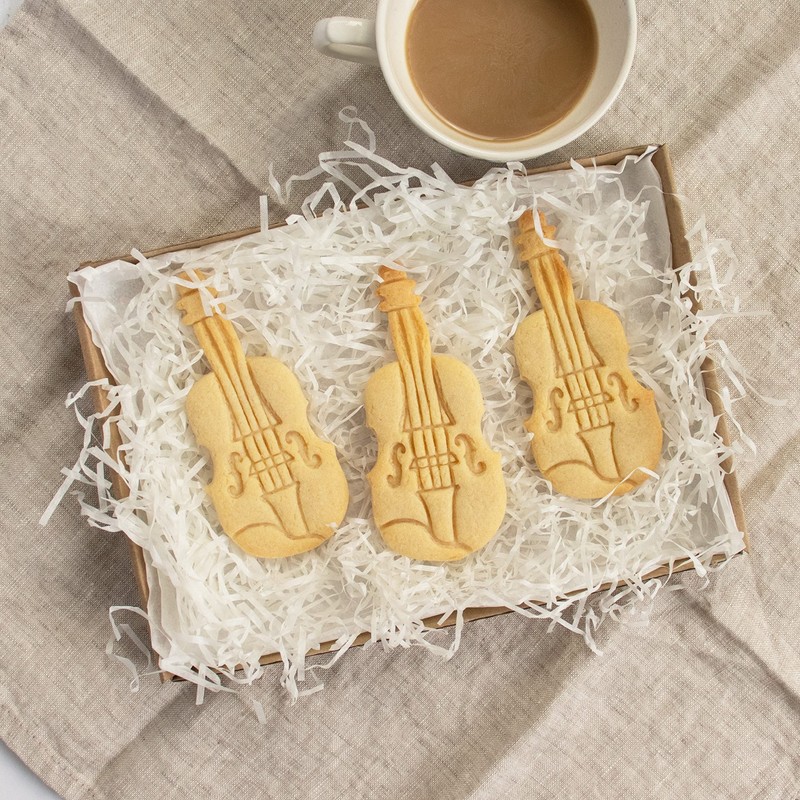 Violin cookie cutter, 1 piece - Bakerlogy