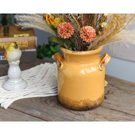 Quoowiit Ceramic Rustic Farmhouse Vase, Distressed Decorative Flower Vase for Home Decor, Ideal Shelf Decor, Yellow Boho Vase for Living Room Bedroom Kitchen Office Decor Centerpiece Table Decorations