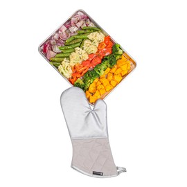 Restaurantware 15 x 7 Inch Oven Mitt 1 Heat-Resistant Oven Mitten - Ergonomic Grip Professional Grade Silver Fiberglass Kitchen Mitten For Handling Hot Trays Dishes Pots or Pans Durable
