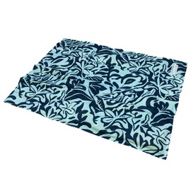 Coleman Small Navy Botanical Pattern Reversible Cooling Mat – 18” x 24”