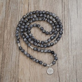 Tree of Life Charm 108 Mala Prayer Beads Bracelet Healing Calming Mala Necklace for Yoga Meditation Practice, Stone Pearl stone, Pearl