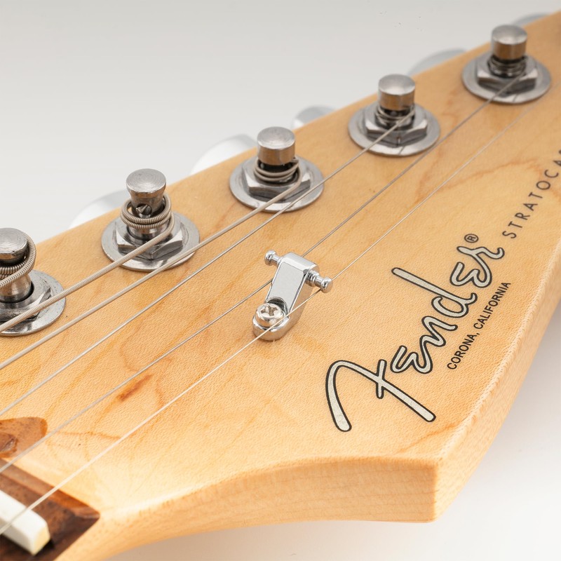 Musiclily Pro Guitar String Retainer String Guide for Fender American