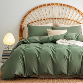 Lanqinglv Bed Linen Set Made of Renforcé Microfibre, 135 x 200 cm Duvet Cover with Zip and 80 x 80 cm Pillowcase, Solid Colour, Sage Green, 2-Piece Set