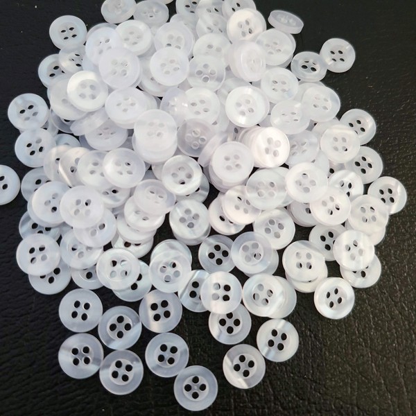 MajorCrafts® 120pcs 10mm Clear White Pearlescent 4 Holes Small Round