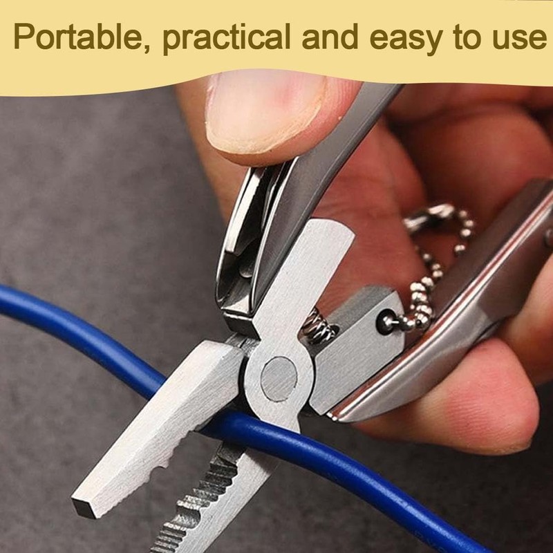 UEAVOID Car Keychain, Portable Mini Outdoor Hand Tool Multitool Pliers