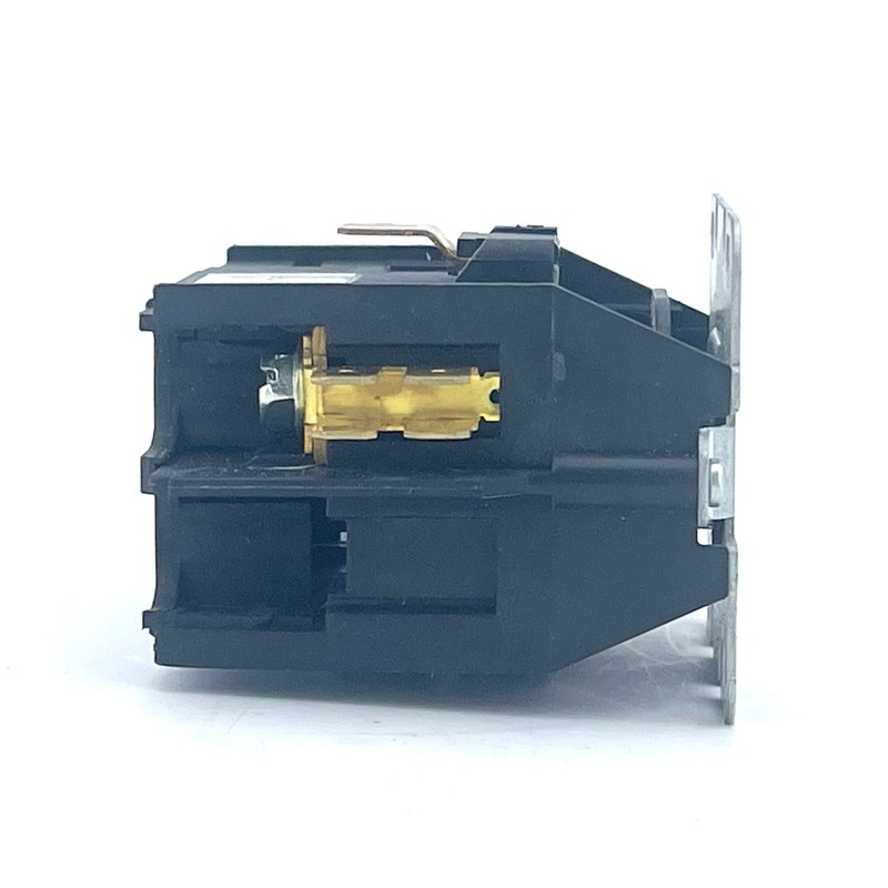 XMC0-327-EBBC Definite Purpose Contactor - 1 Pole Contact, FLA32, VAC