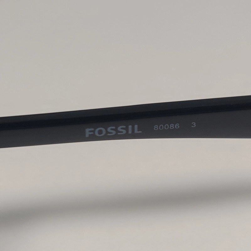 Fossil FM146 Men's Pilot Style Sunglasses Silver Black Frame Solid