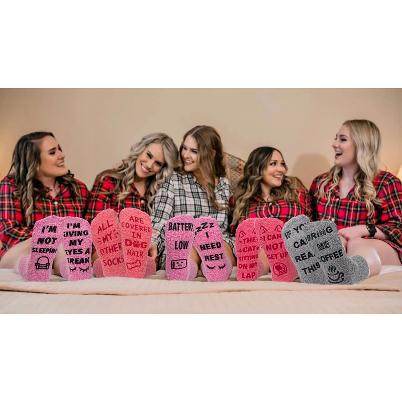 iZoeL Witzige Socken mit Geschenkbox Wintersocken Baumwollesocken Mama Schwester Freundin