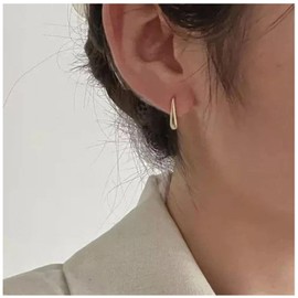 Yheakne Vintage Water Drop Earrings Gold Drop Earrings Tiny Drop Earrings Minimalist Everyday Earrings Jewellery for Women and Girls (Gold), Alloy Steel