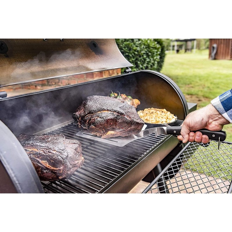 Oklahoma Joe's 3959563R06 Blacksmith Hawg Lifter, Black,large