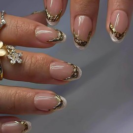 RUOKEXIN Short Press on Nails French Tip Fake Nails Gold Glitter False Nails with Designs Oval Nail Press ons Sparkly Artificial Nails Cute Stick on Nails for Women 24Pcs