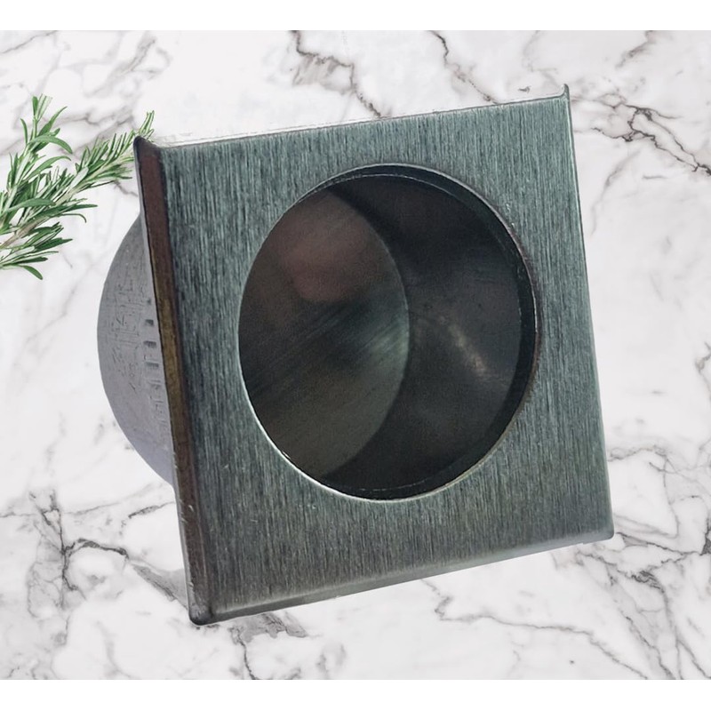 Universal Hardware Finger Pull Handles reccessed Edge (Satin Chrome, 29mm