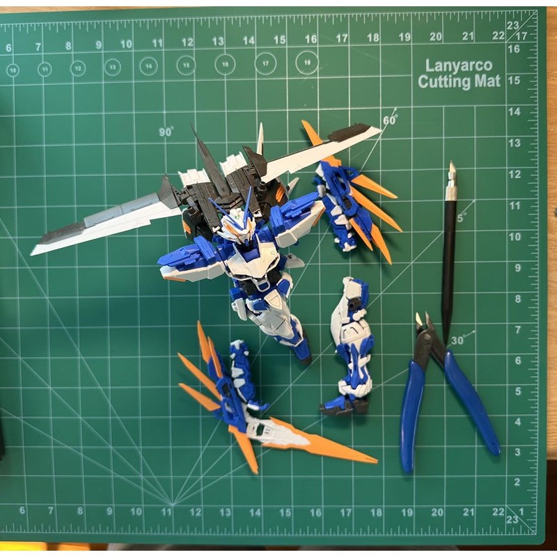 Gundam Model Builder's Self Healing Cutting Mat Rotary Sewing Mat