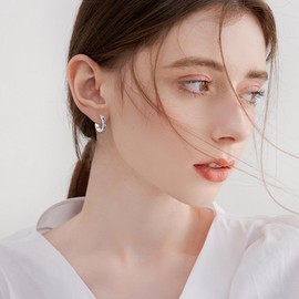 CRMAD Tulips Earrings Sterling Silver Tulips Flower Hoop Earring for Women Valentines Day Gift Birthday Gifts for Girls(tulip)