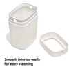 OXO Good Grips - Papelera para baño, color blanco