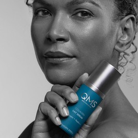 QMS Medicosmetics Collagen Day Serum – Advanced, Firming, Anti-Aging Skin Care Instantly Reduces Fine Lines + Minimizes the Appearance of Wrinkles with a Collagen/Hyaluronic Acid Complex – 1.01 oz