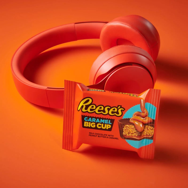 REESE'S Big Cup Caramel Milk Chocolate Peanut Butter Cups 16