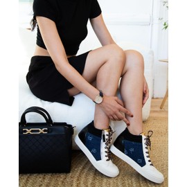 NINE WEST Women's Strap Watch, Blue, Minimalist Classic