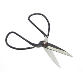 SE Chinese Scissors with Super Sharp Edges Suitable for Embroidery, sewing, Craft, Art Work, and Everyday Usage (6-Inch)