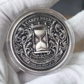 Memento Mori Carpe Diem Challenge Coin - Motivational Coin with Life & Death Symbols - Inspirational Gift for Friends & Loved Ones ﻿ ﻿
