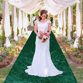 MODFUNS Aisle Runner for Wedding Ceremony Velvet Aisle Runner Rug Hunter Green Walkway Rug 5x25ft Carpet Runner for Outdoor Indoor Aisle Floor Runner for Church Prom Rustic Aisle Runners Decoration