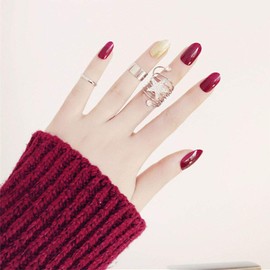 Yienate False Nails Red Round Head Gold Dust French Nails Fake Nails for Women and Girls 24Pcs (Red)