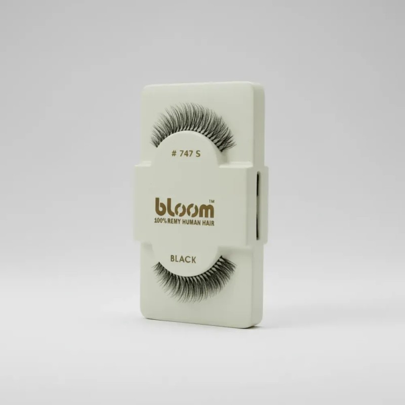 12 Pestañas Tira Bloom 100% Natural Modelo #747s
