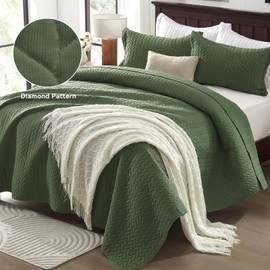 SunStyle Home Olive Green King Quilt Bedding Set, Lightweight Summer Bedspread Blanket King Size Quilt, Luxury Quilted Stitching Coverlet with 2 Pillow Shams Leaf Embroidered Pattern All Seasons 3pcs