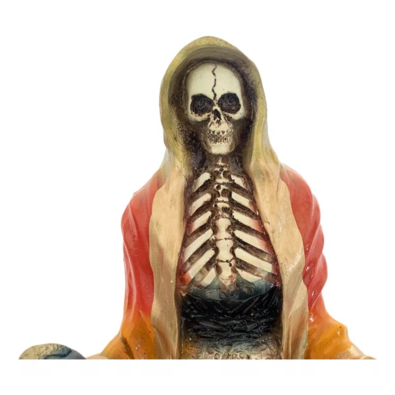 Imagen De Resina Santa Muerte Con Falda De Cráneos.